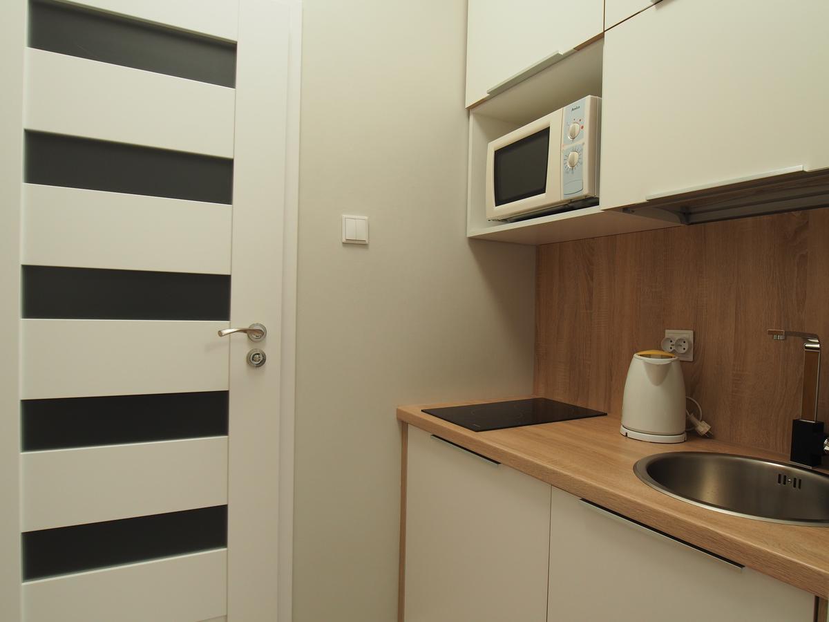 Grand-Tourist Center Point Apartments Гданьск Номер фото